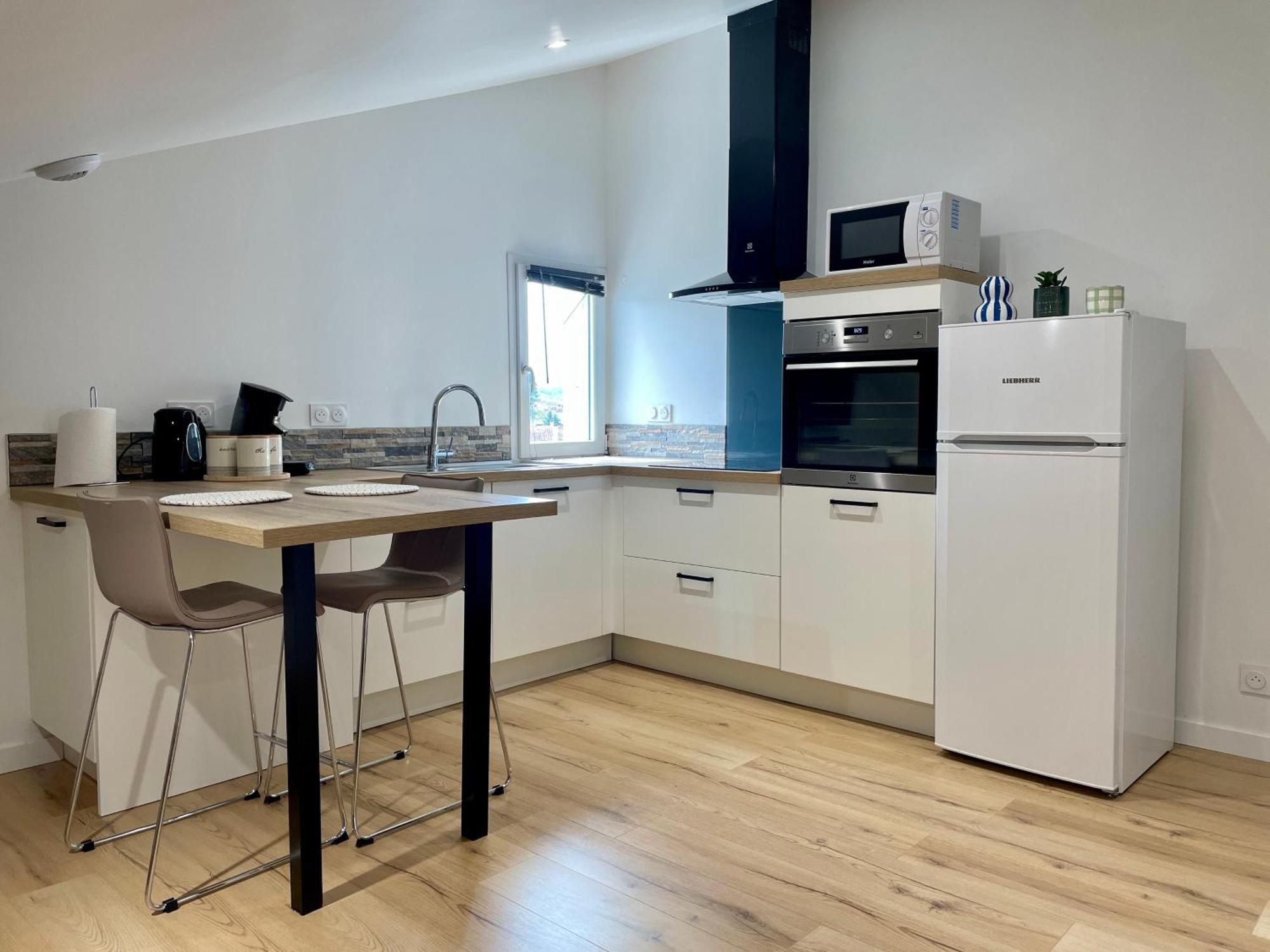Studio A Saint-Palais Avec Parking. Экстерьер фото